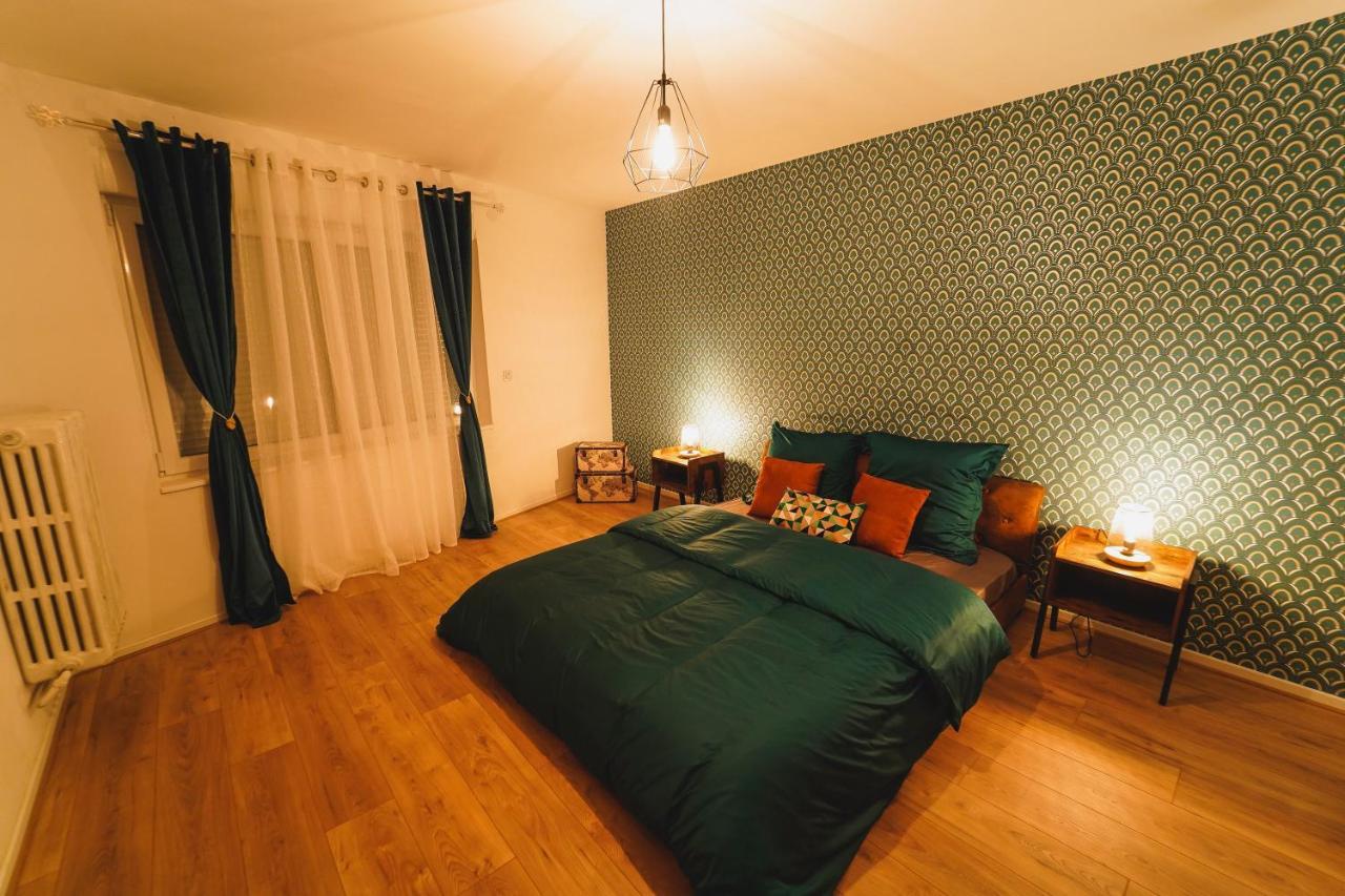 The Vintage Apartment Au Coeur De La Ville De Rimbaud Шарлевиль-Мезьер Экстерьер фото