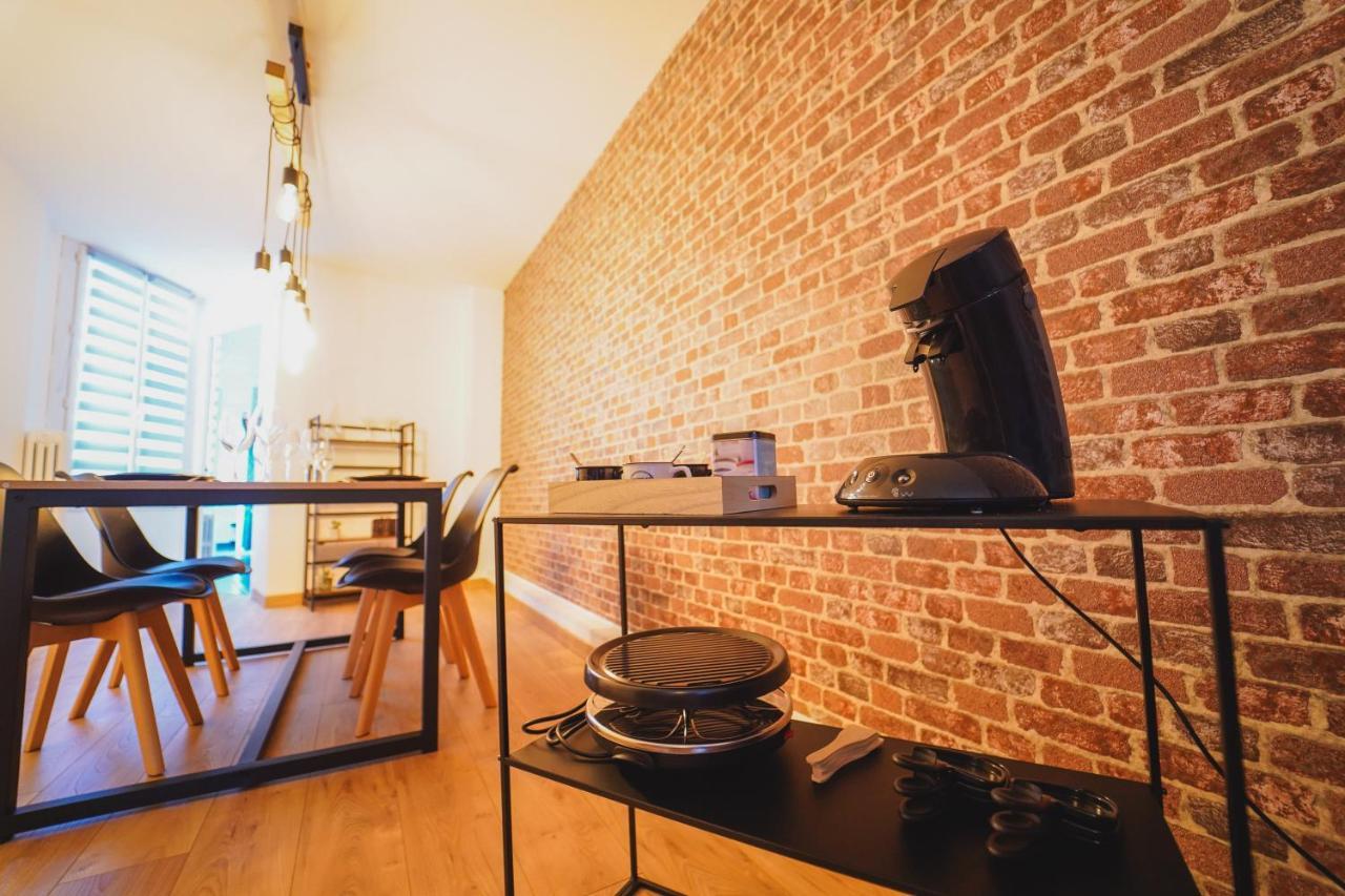 The Vintage Apartment Au Coeur De La Ville De Rimbaud Шарлевиль-Мезьер Экстерьер фото